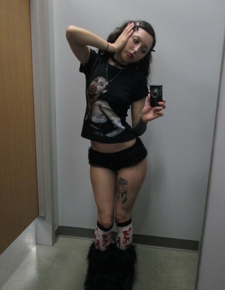 Wuvmia star nudes pictures