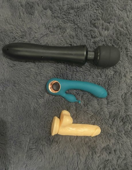 itsmearra star top picture