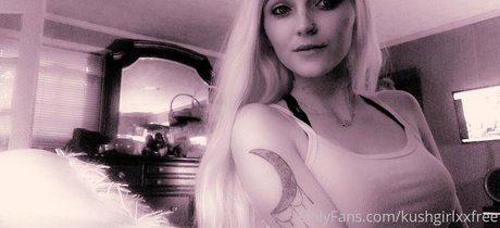 kushgirlxxfree pornstar adult image