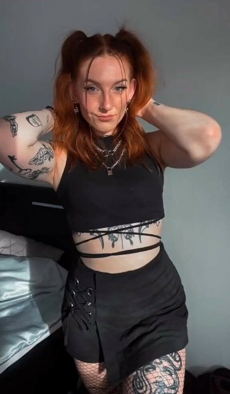 Towfacedkimmy sexy actress photo