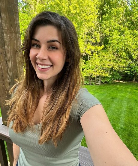 Elspeth Eastman erotic actress image