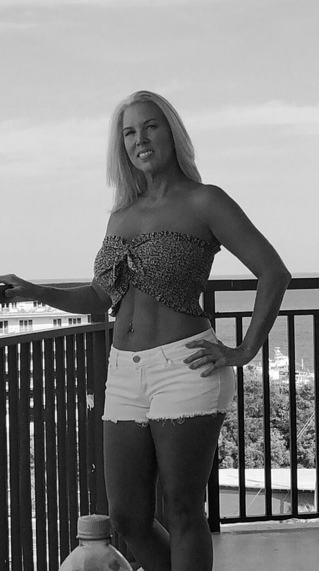 gay teen onlyfans sexy nude image