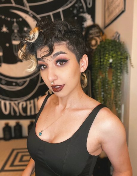 SailorTabbyCat hot pornstar img