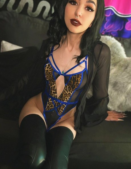 SailorTabbyCat sex model picture