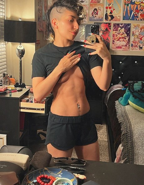 SailorTabbyCat star high quality photos