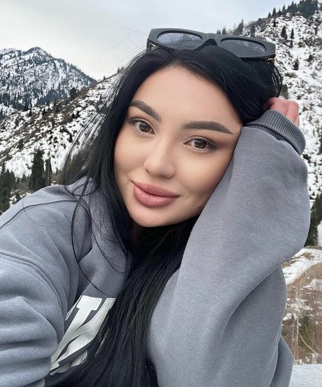 Zhansaya Dakarimova perfect actress archive