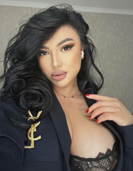 Zhansaya Dakarimova beautiful pornstar photo