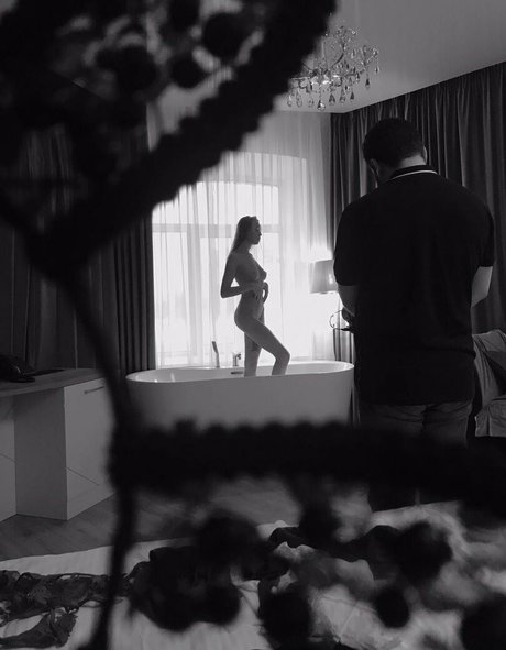 Kisa4579 naked actress picture