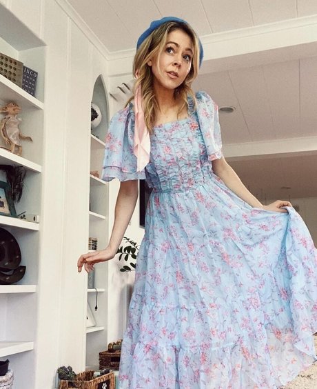 Lindsey Stirling star art pic