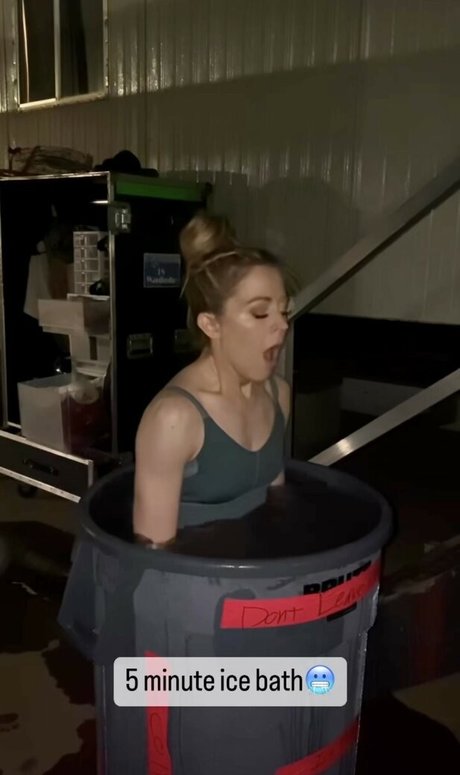 nude pregnant onlyfans art nude img