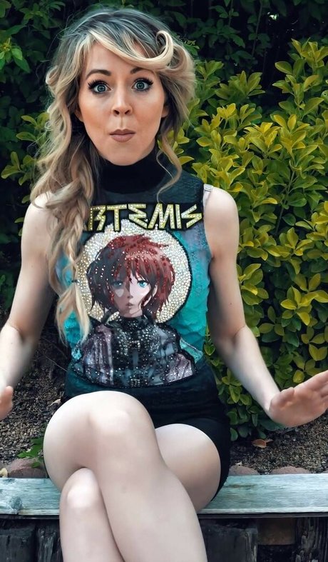 Lindsey Stirling erotic pornstar picture