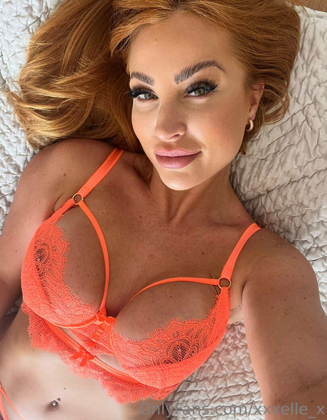 xxxelle x nice model pictures