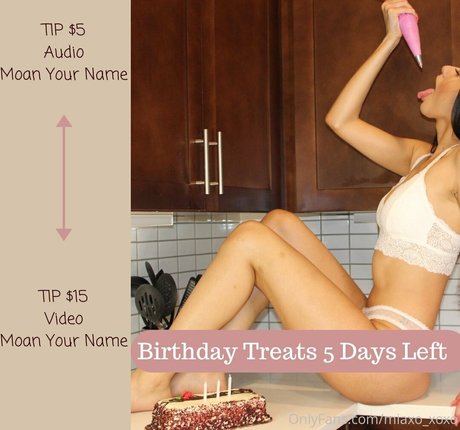 miaxo xoxo adult star image