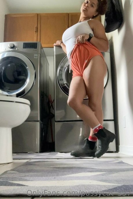 pussycat 357 exclusive model pictures