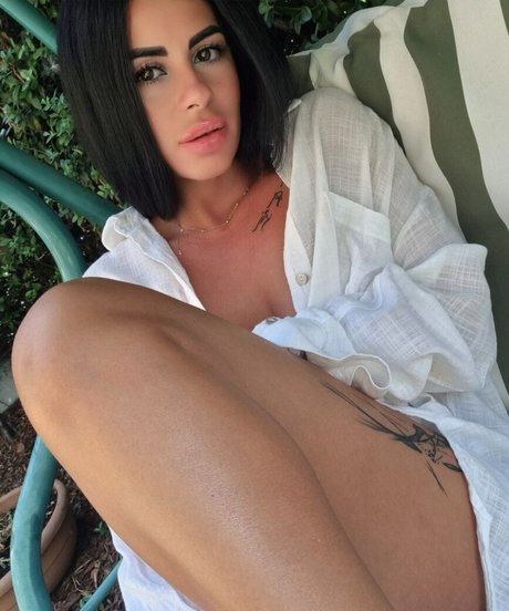 xthisistara best model photos