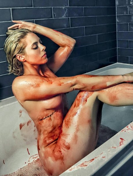 Kirsten Ria pornstar erotic images