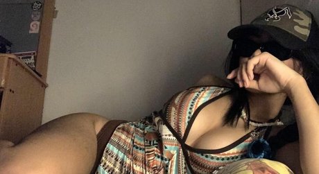 bunnygirlneki best actress picture