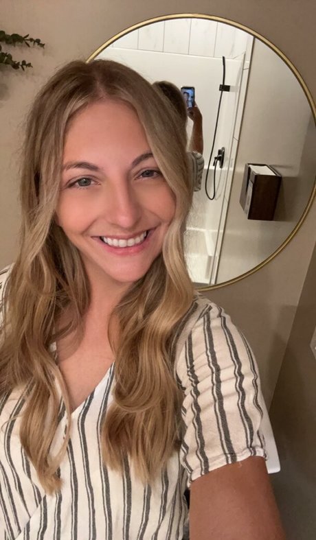 ButterflyYogaVIP nice actress pics