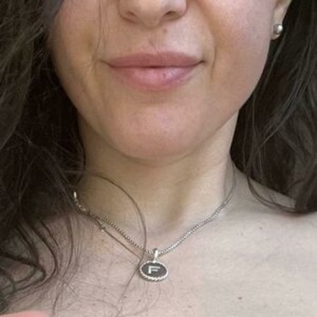 OpheliaCastle naked actress photos