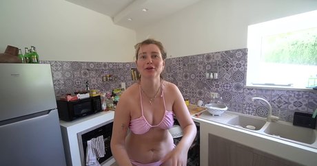 big tits cougar onlyfans hot images