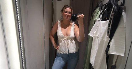 swinger milf onlyfans art naked pics