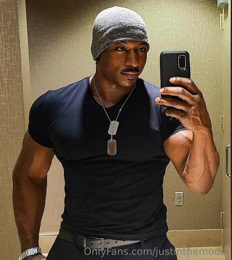 unknown onlyfans pornos gallery