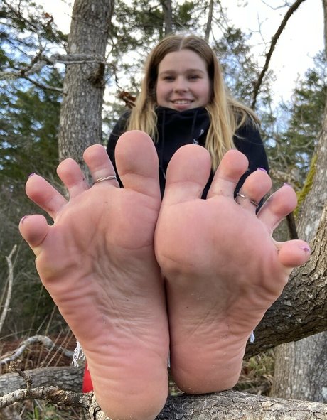 nikkisoless model nice photo