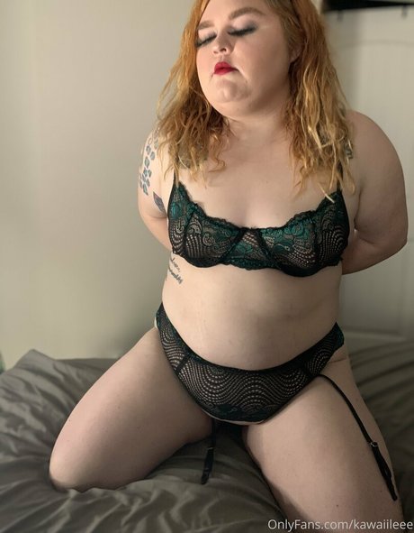 kawaiileee porn star img