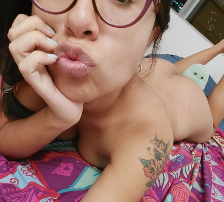 miss mili beautiful star pictures