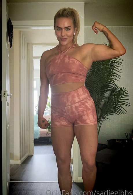 sadiegibbs best actress photos