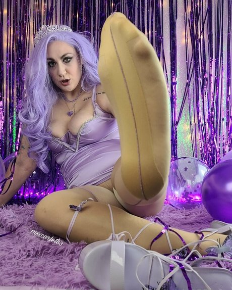 msscarlet83free hot star picture