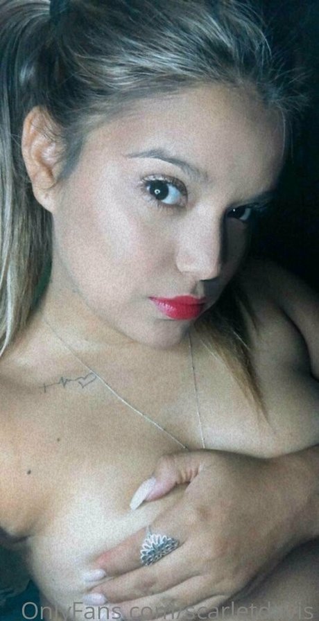 scarletdavis model xxx picture