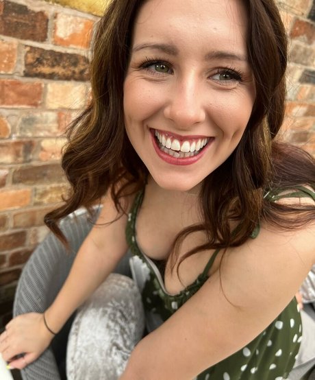 ErinMoore model naked picture