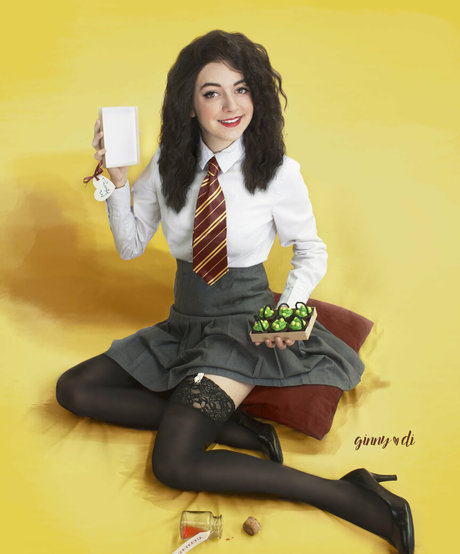 Ginny Di hd actress photos