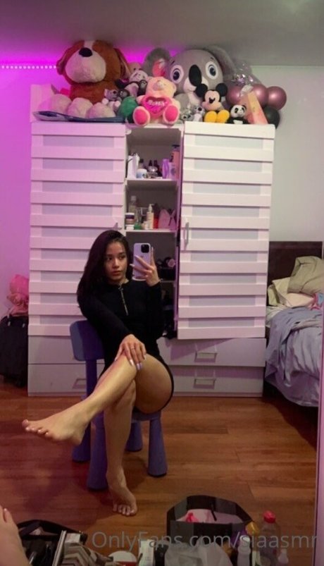 Sia ASMR Profile pic