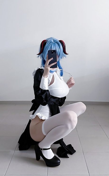 Biya xxx star gallery