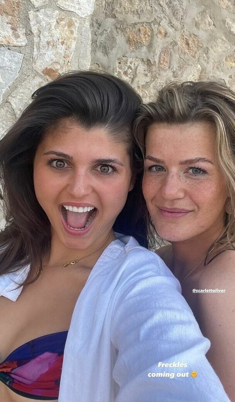 livefitelle naked pornstar galleries