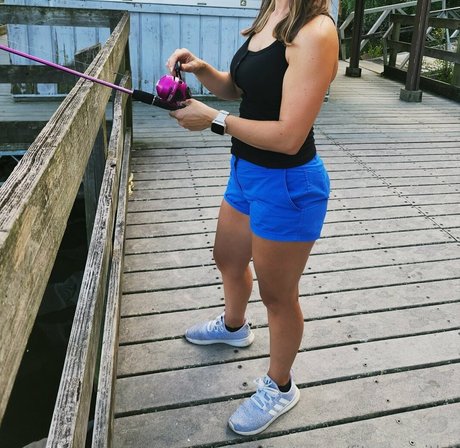 fitmomwith3 naked actress img