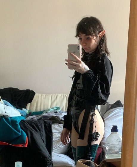 Haropones pornstar pretty img