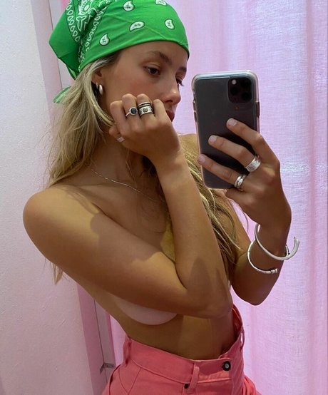 cute onlyfans art naked pictures