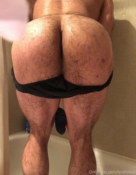 briefsbull model sexy picture