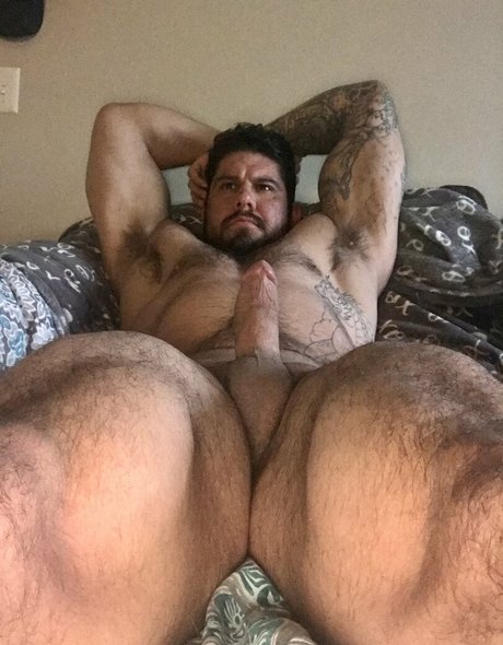 briefsbull nude model galleries