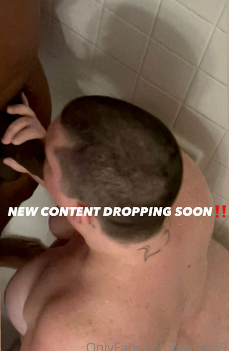 tiny onlyfans pornos photo