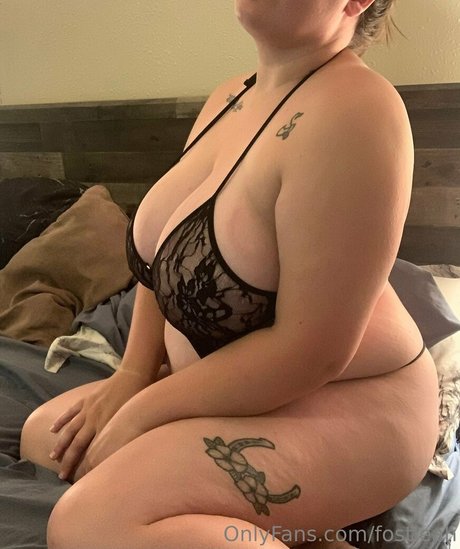 fostleah model pretty image