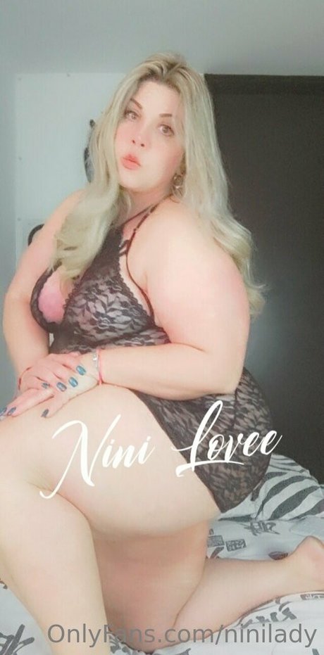 ninilady pretty model pic