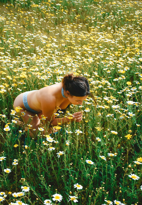 lesbian fingering onlyfans sex gallery