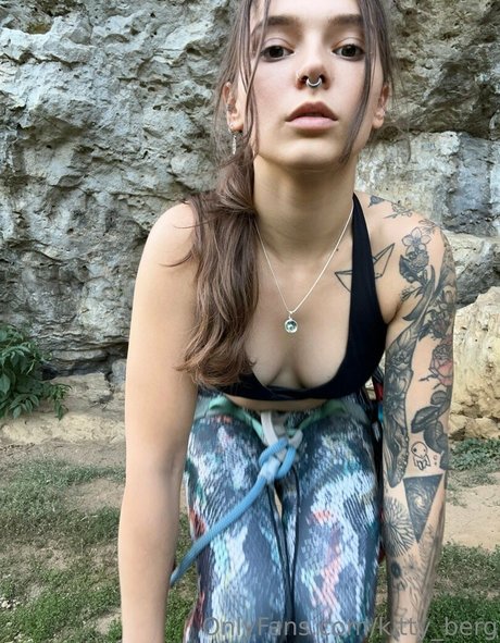 eyes onlyfans beautiful naked photo