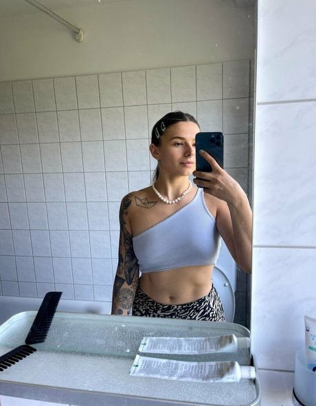 gym shorts onlyfans porn img