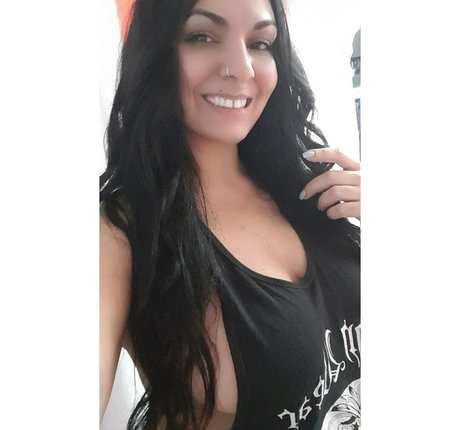 nashyra free model pictures