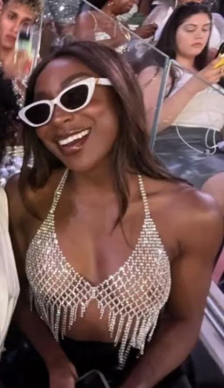 Ego Nwodim pornstar best photo